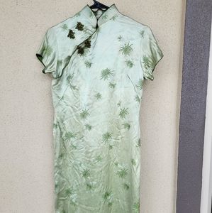 Chinese traditional dress